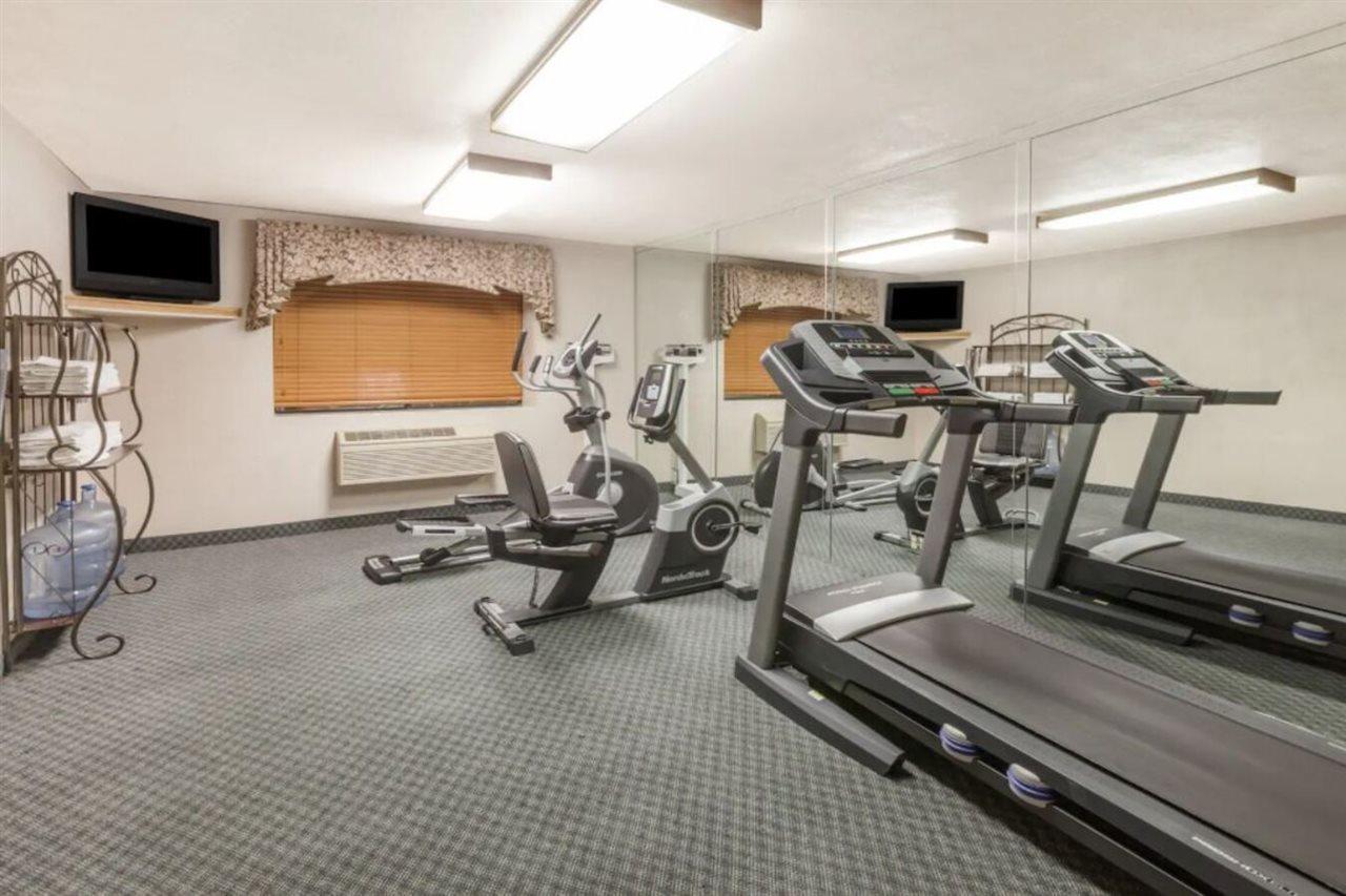 Ramada By Wyndham Oklahoma City Airport North Luaran gambar