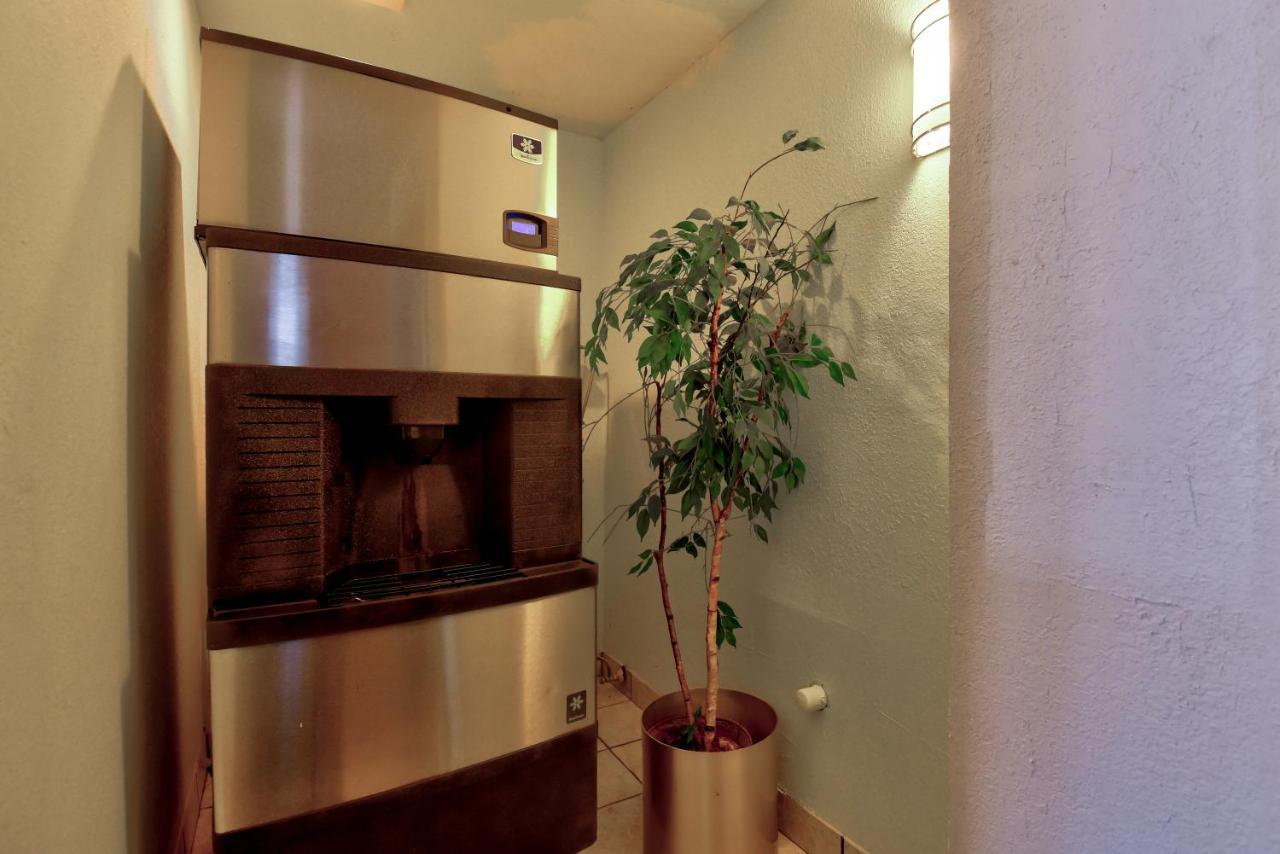 Ramada By Wyndham Oklahoma City Airport North Luaran gambar